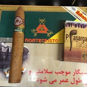 سیگار برگ کوبایی مونته کریستو