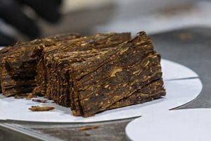 نگاهی به پشت صحنه کارخانه Cornell & Diehl